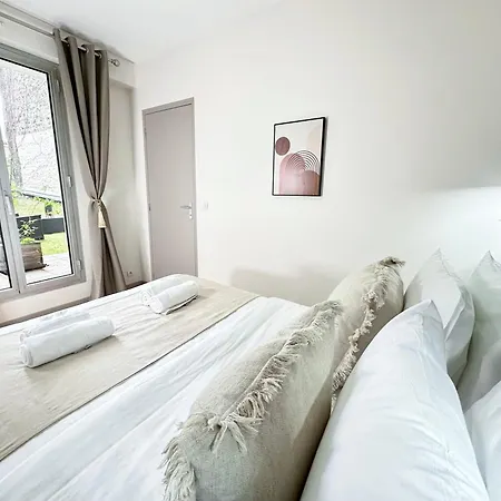 A Detruire 85 - Ne Pas Utiliser Apartment