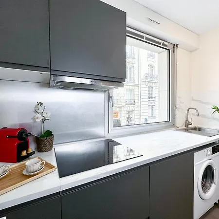 A Detruire 85 - Ne Pas Utiliser Apartment